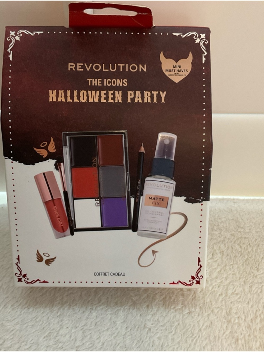 Revolution Halloween Party Makeup Kit - Purple & Red Accents